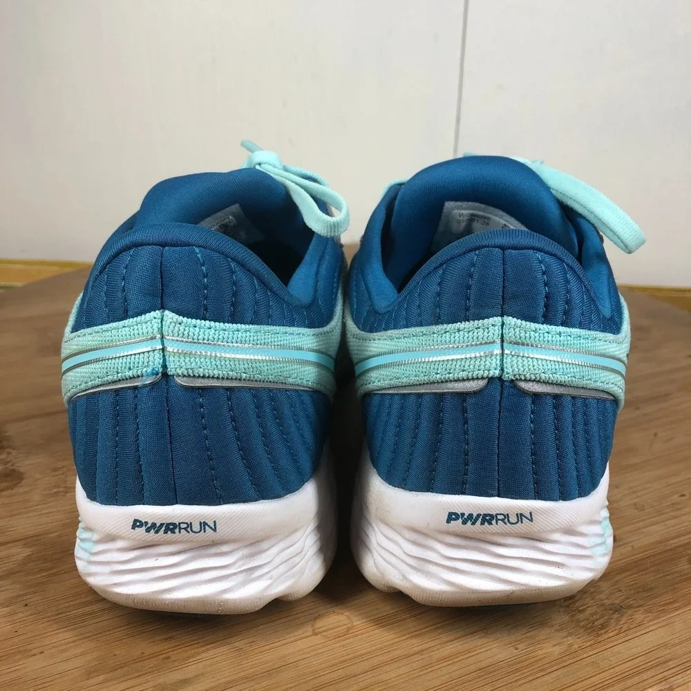 Saucony Kinvara 11 Womens size 9 shoes blue athletic running sneakers